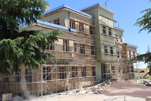 Ağın Yeni Hükümet Konağı’nda Çalışmalarda Sona Yaklaşıldı